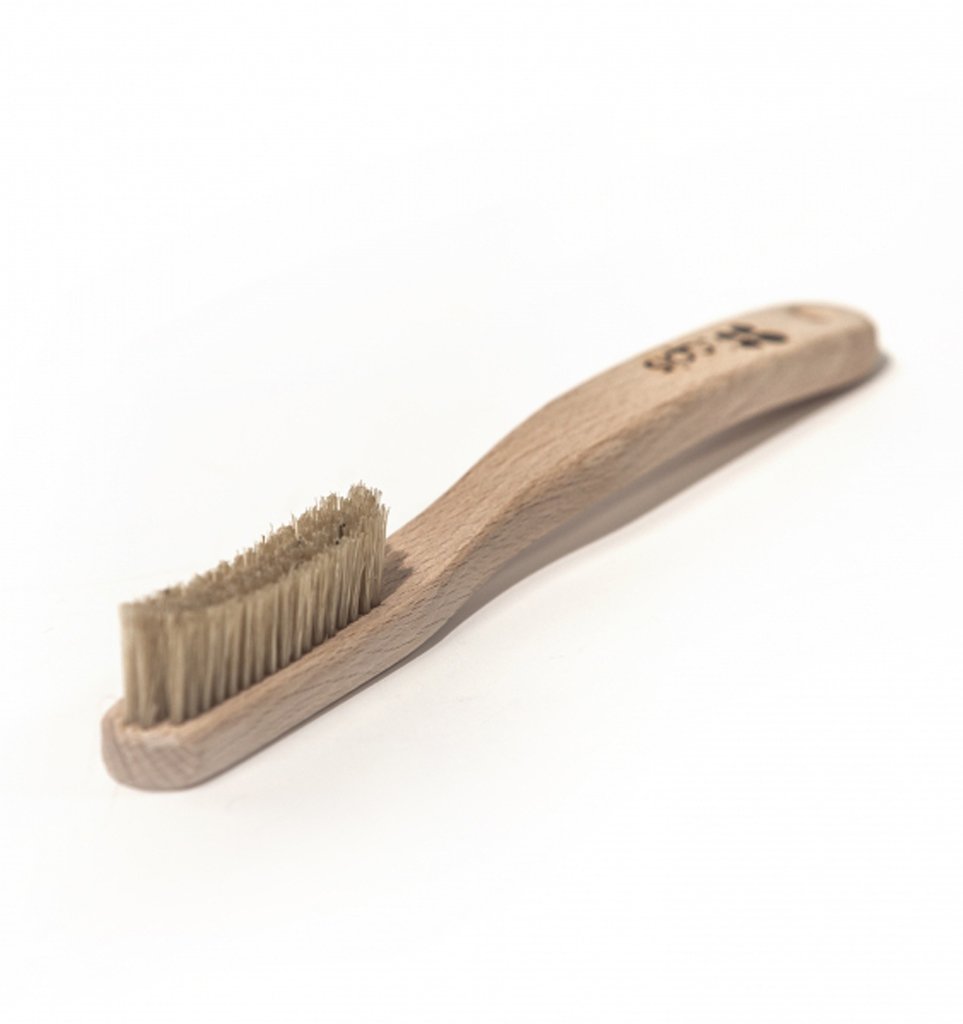 Lapis Wooden Brush